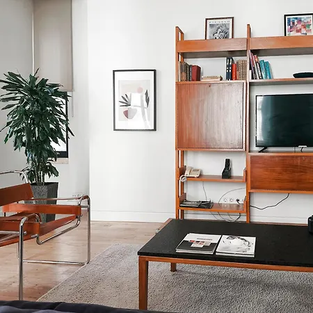 アパートホテル Galata M84